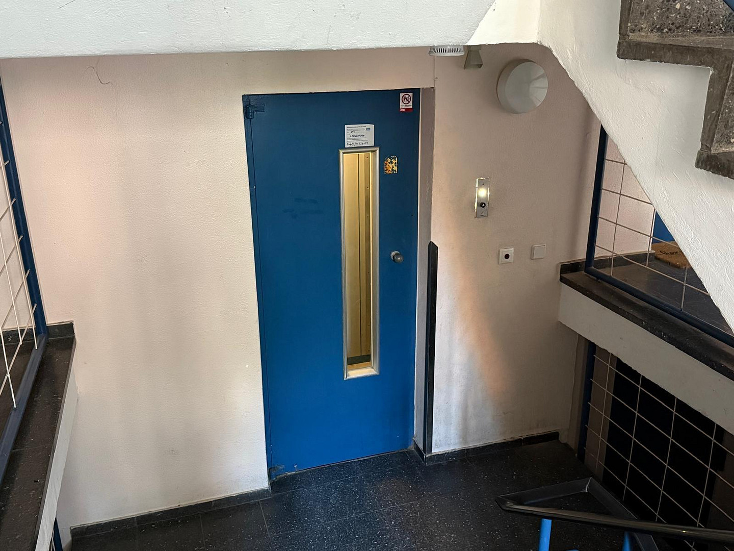 Top-Lage & Weitblick am Fennsee: Helle, bezugsfreie 2-Zimmer-Wohnung. Für Selbstnutzer oder Anleger – Ermslebener Weg 4, 10713 Berlin(Wilmersdorf) – Vorschaubild 12