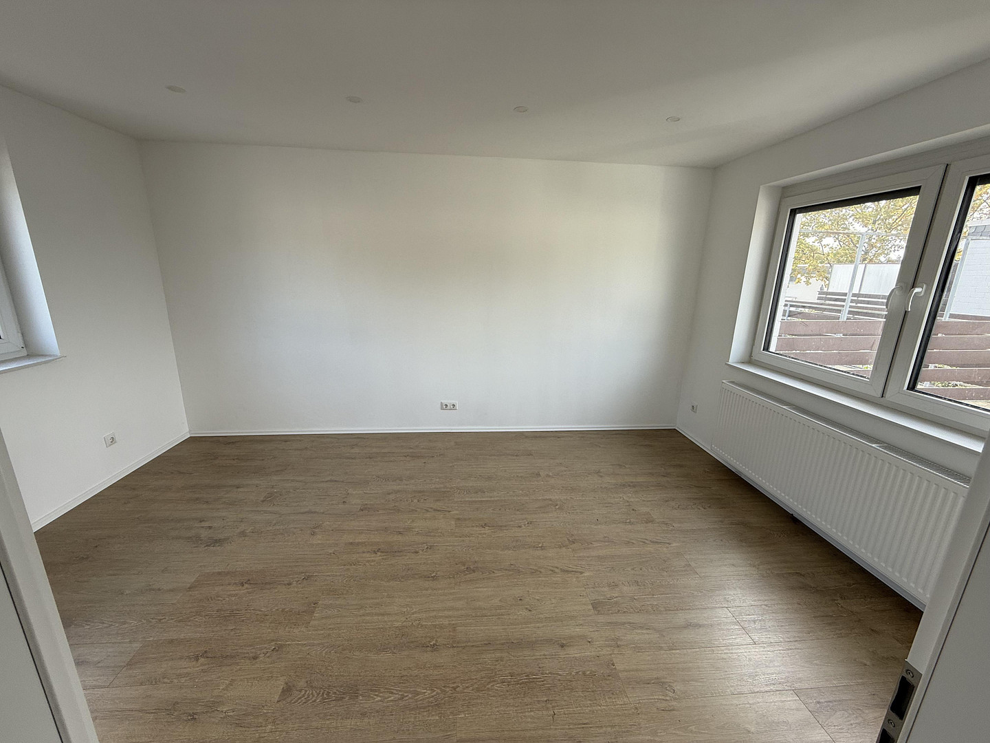 Exklusives Reihenhaus in Bestlage von Hannover-Langenhagen – umfassend modernisiert & bezugsfertig – Langenhagen – Vorschaubild 12