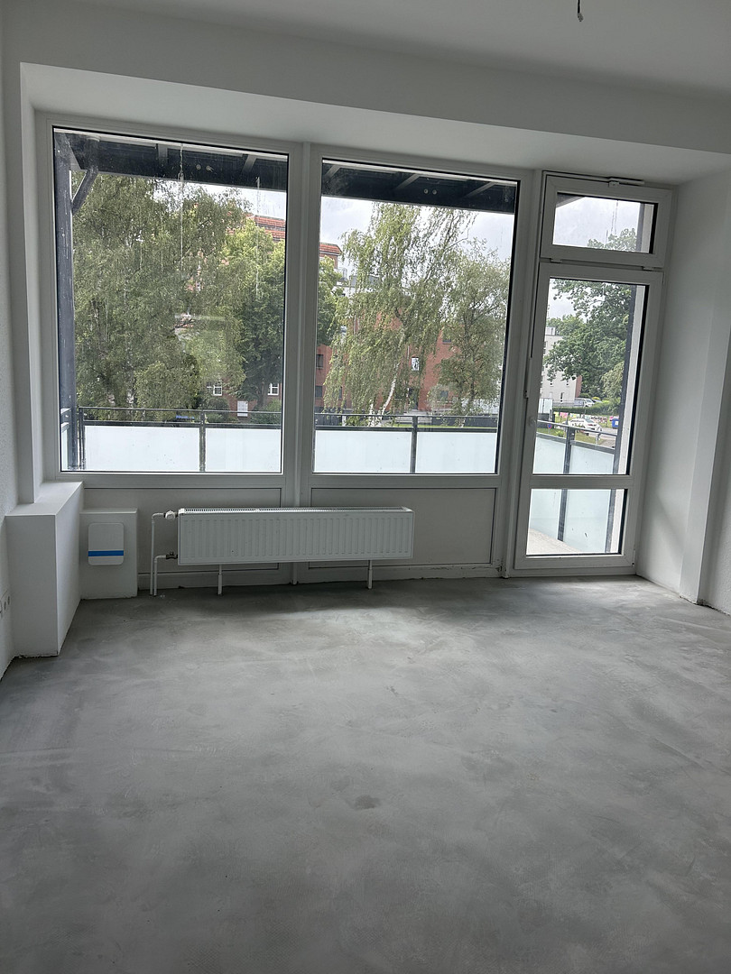 Sanierte Wohnung mit großem Balkon – Markt 4 h, 21509 Glinde – Vorschaubild 2