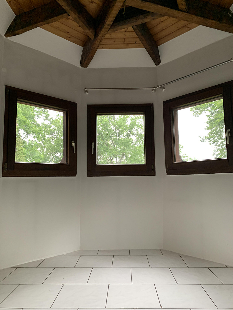 Jugendstil Dachgeschosswohnung mit vier (4,5) Zimmern, 3 Zinnentürmchen, Terasse & Einbauküche in MG – Mönchengladbach(Venn) – Vorschaubild 19