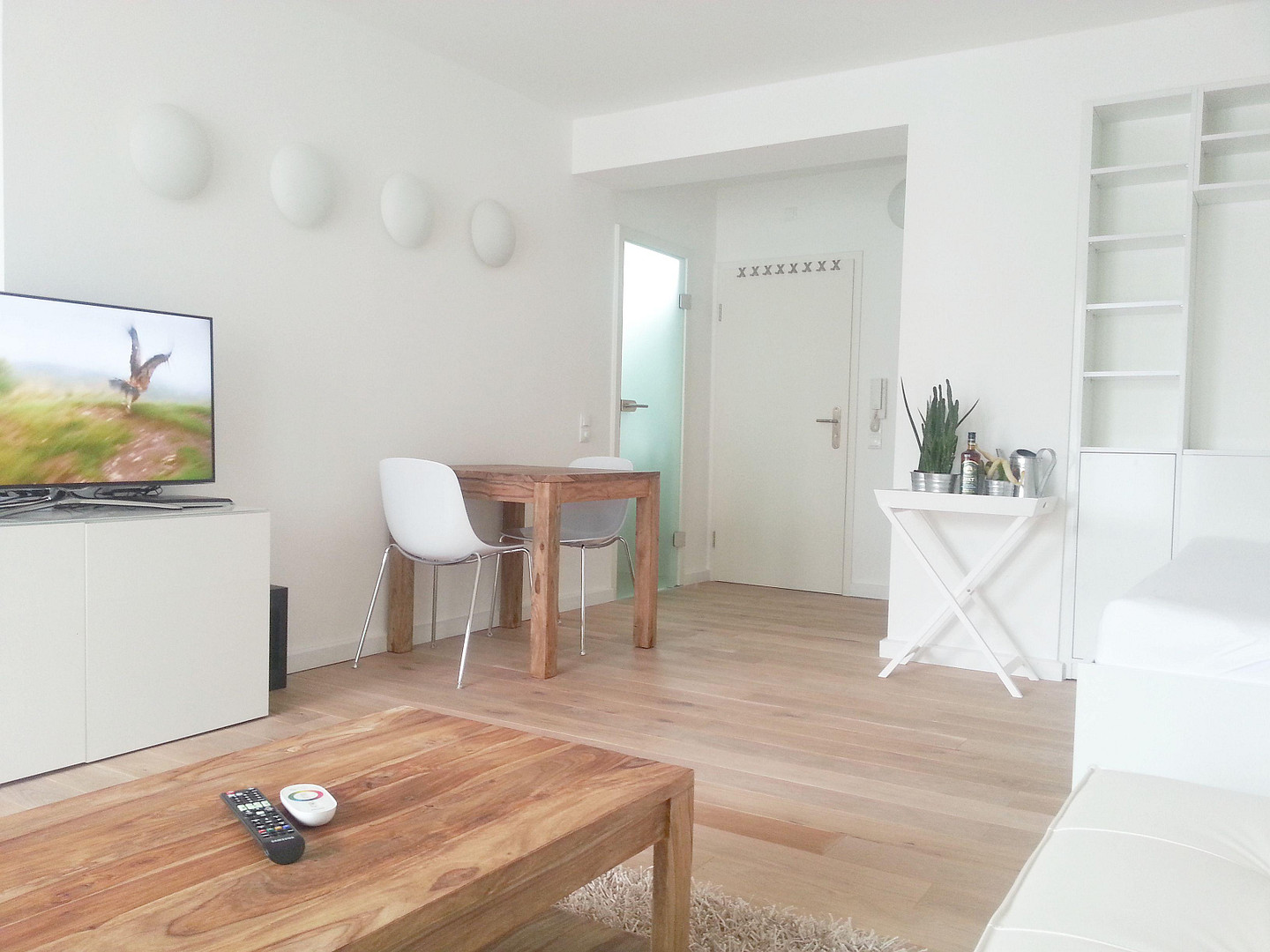 BIS ZU 19% RENDITE: 4 VOLLMÖBLIERTE SMART-HOMES IN CITY-BESTLAGE – Maastrichterstr. 38, 50672 Köln(Innenstadt) – Vorschaubild 2
