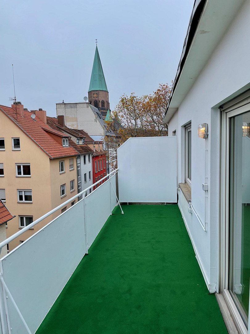 Renovierte 2,5-Raum-Penthouse-Wohnung mit Balkon in Kaiserslautern – St.-Franziskus-Str. 9, 67655 Kaiserslautern – Vorschaubild 9