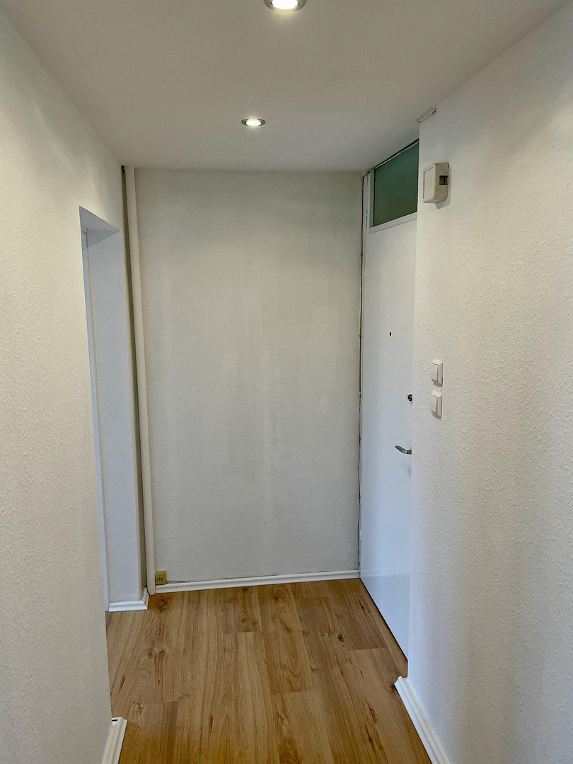 Renovierte 2,5-Raum-Penthouse-Wohnung mit Balkon in Kaiserslautern – St.-Franziskus-Str. 9, 67655 Kaiserslautern – Vorschaubild 3