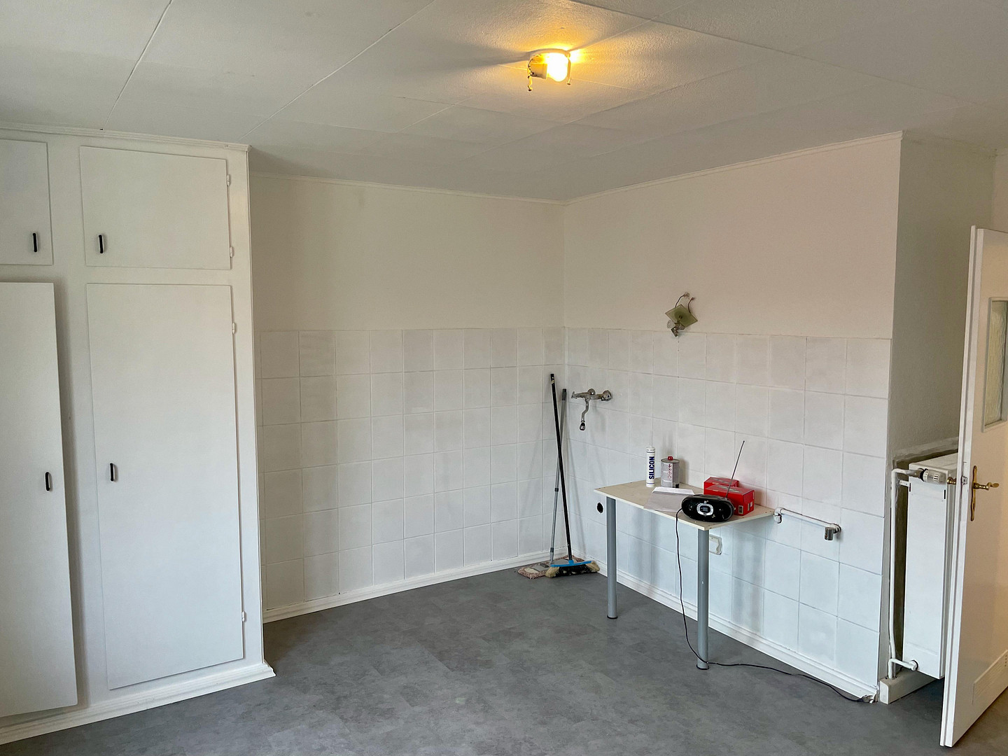 Renovierte 2,5-Raum-Penthouse-Wohnung mit Balkon in Kaiserslautern – St.-Franziskus-Str. 9, 67655 Kaiserslautern – Vorschaubild 15