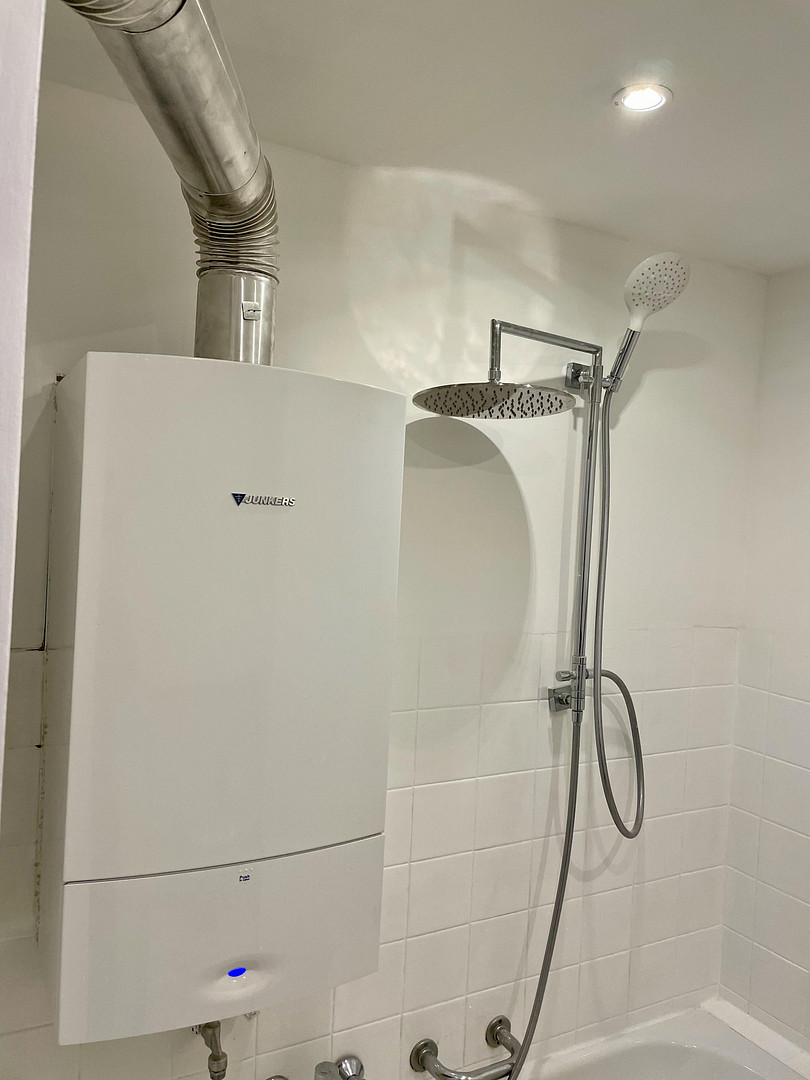 Renovierte 2,5-Raum-Penthouse-Wohnung mit Balkon in Kaiserslautern – St.-Franziskus-Str. 9, 67655 Kaiserslautern – Vorschaubild 6