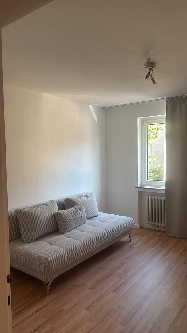 Frisch sanierte 3 Z. Woh., optional möbliert, im Herzen von Holweide – 72 m² mit großem Balkon! – Isolanistrasse 18, 51067 Köln(Holweide) – Vorschaubild 8