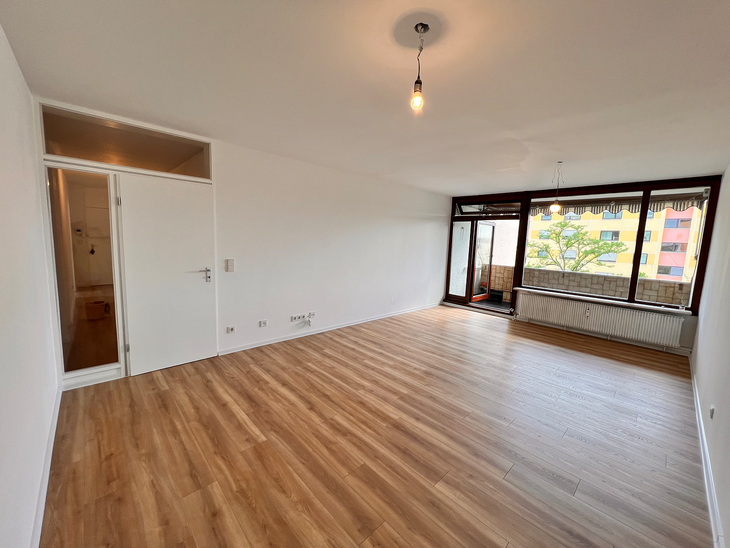 Erstbezug nach Sanierung | 94 m² | 3 Zimmer | Balkon | TG-Stellplatz | Aufzug – Elsa/Brändströmsrtr 74, 90431 Nürnberg(Großreuth bei Schweinau) – Vorschaubild 6