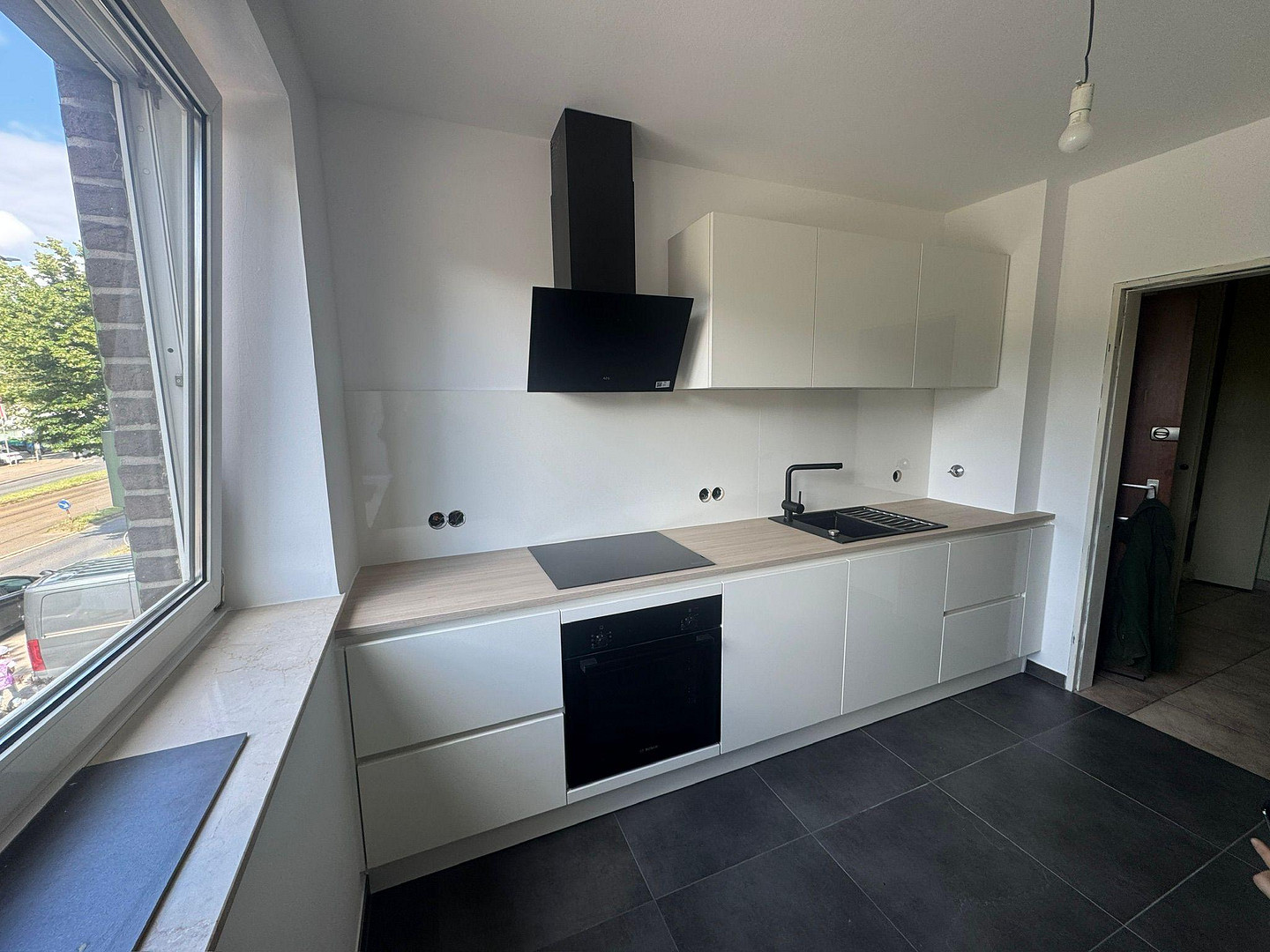 3 Zi Wohnung in Düsseldorf-Heerdt mit Balkon, Bad, Lift – Heerdter Landstr. 11, 40549 Düsseldorf(Heerdt) – Vorschaubild 7