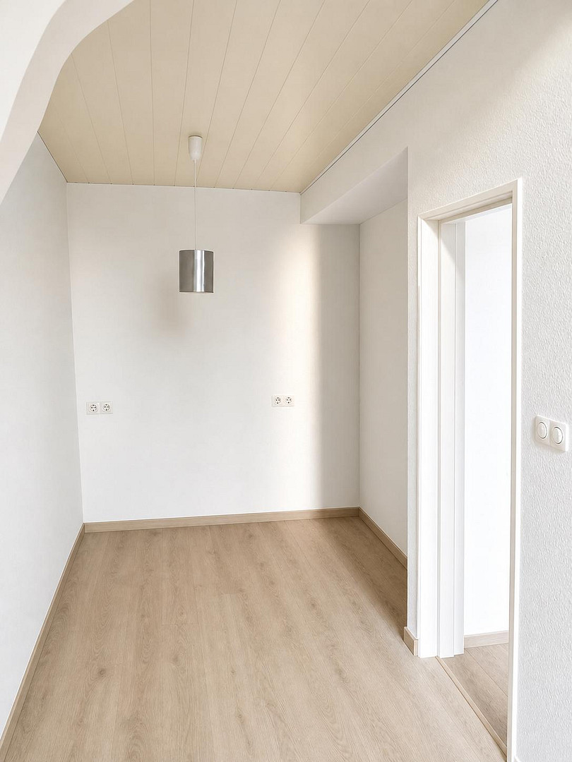 Moderne 2Zimmer Wohnung mit neuem Bad und Küche direkt in der City Friedberg! – Kaiserstr. 61, 61169 Friedberg(Friedberg (Hessen)) – Vorschaubild 4
