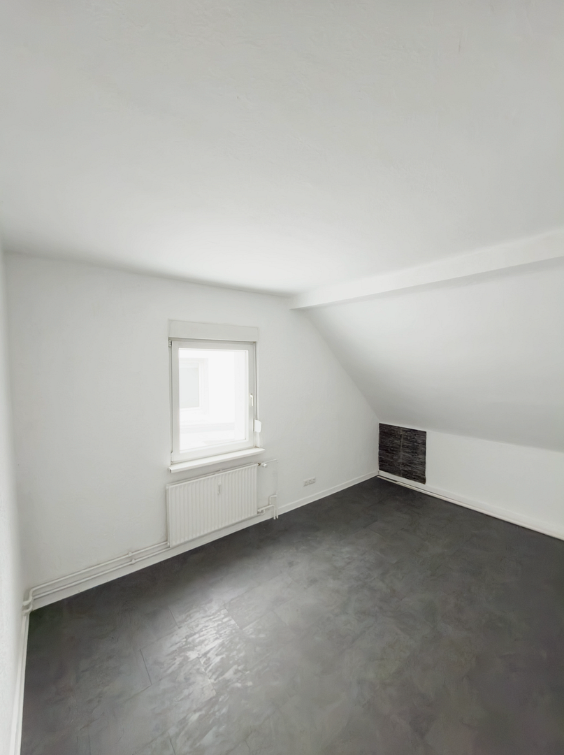 Komplett renoviertes Wohnhaus mit zwei großzügigen Terrassen, Wellnessbereich und Sauna – Waldalgesheim – Vorschaubild 14