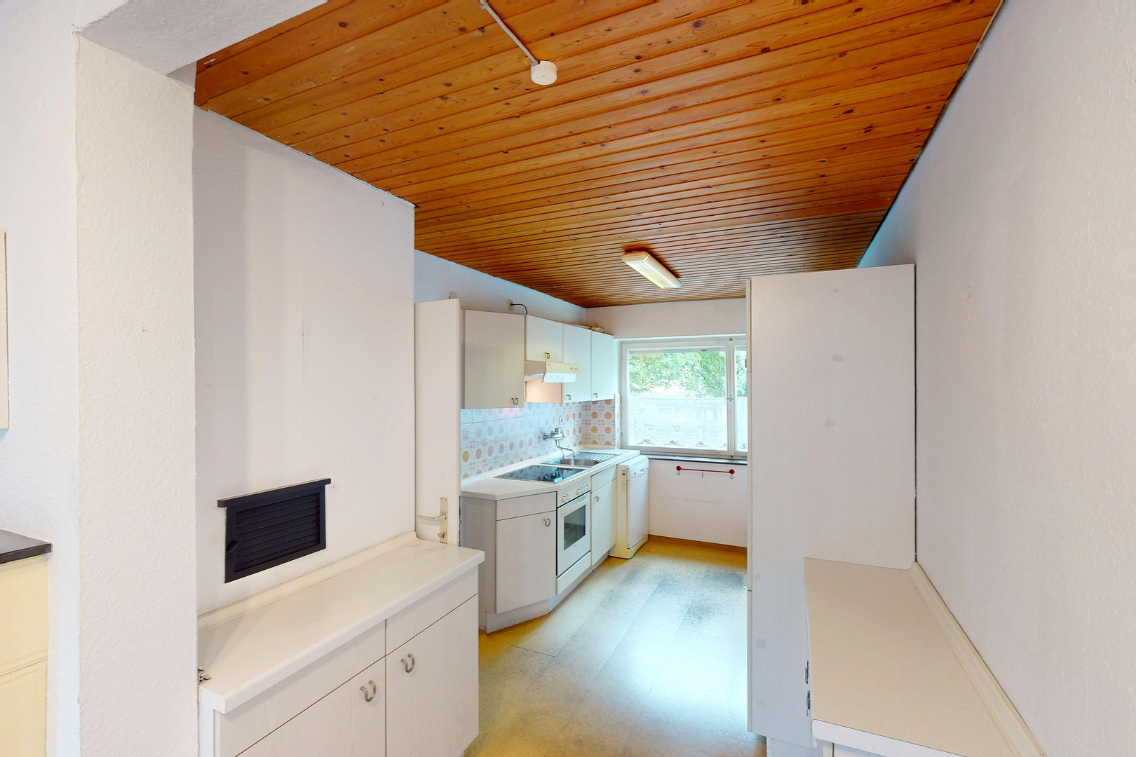 Charmantes Reihenhaus mit ausgebautem Dachboden und schönem Außenbereich - zzgl. Garage – Fohrenbühlerstraße 103, 71067 Sindelfingen – Vorschaubild 7