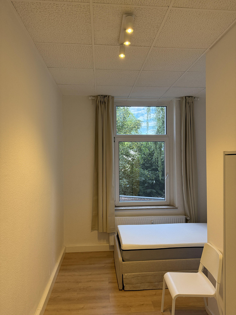 Sarnierte Altbau Wohnung (möbliert) WG 4-5 Personen – Westring 10, 39110 Magdeburg(Stadtfeld) – Vorschaubild 17