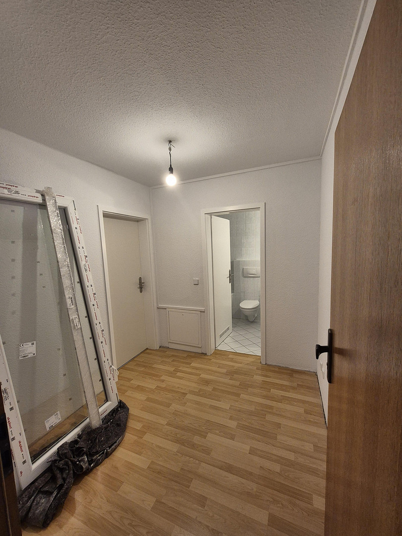 Renovierte 2-Zimmer Wohnung mit Küche – Bernau – Vorschaubild 2