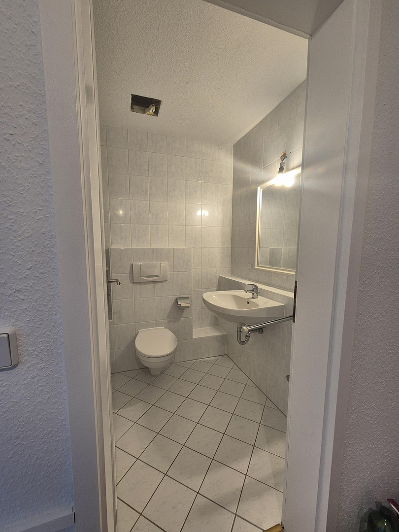 Renovierte 2-Zimmer Wohnung mit Küche – Bernau – Vorschaubild 4