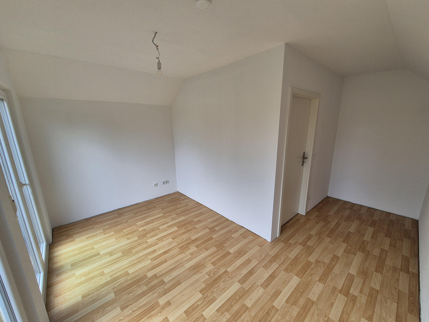 Renovierte 2-Zimmer Wohnung mit Küche – Bernau – Vorschaubild 13