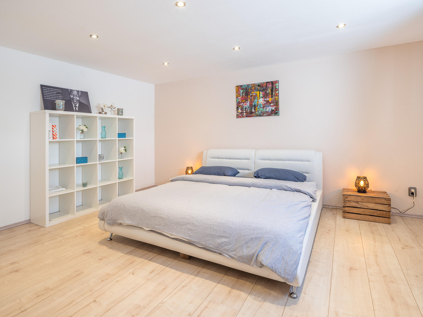 Exklusiver freistehender Bungalow mit Einliegerwohnung, Fernblick, Doppelgarage & großem Garten – Krappelroth 29, 66839 Schmelz – Vorschaubild 24