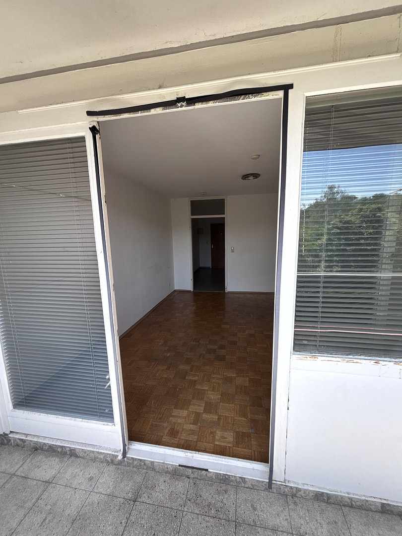 6% Rendite möglich / leerstehende 1,5-Zimmer Wohnung – Stuttgart-Hofen(Hofen) – Vorschaubild 3