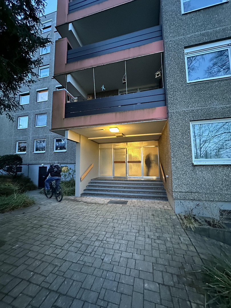6% Rendite möglich / leerstehende 1,5-Zimmer Wohnung – Stuttgart-Hofen(Hofen) – Vorschaubild 12