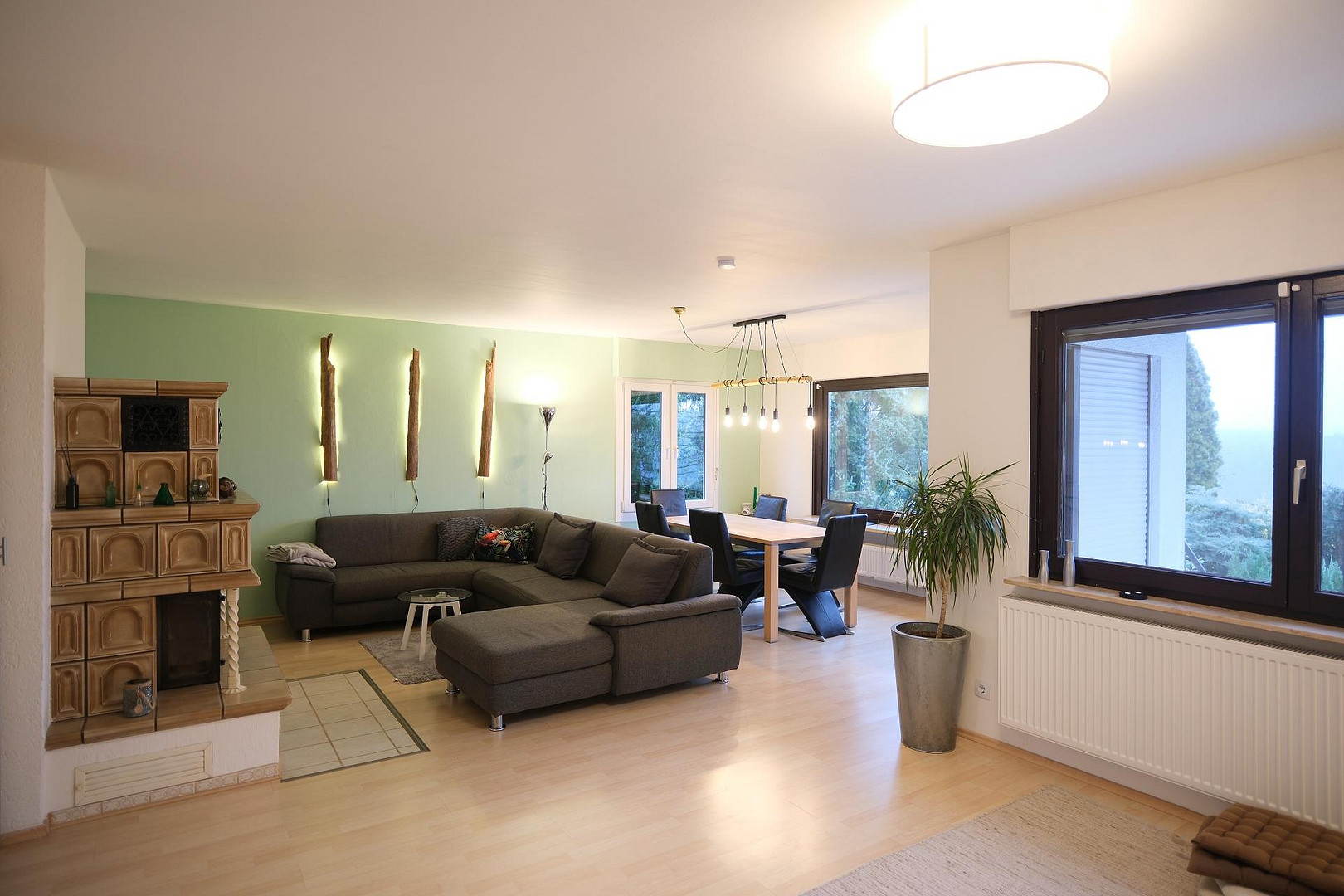 Bungalow mit Taunusblick, barrierearmem Wohnen und vielseitig nutzbarem Untergeschoss – Heidenrod (Nauroth)(Nauroth) – Vorschaubild 5