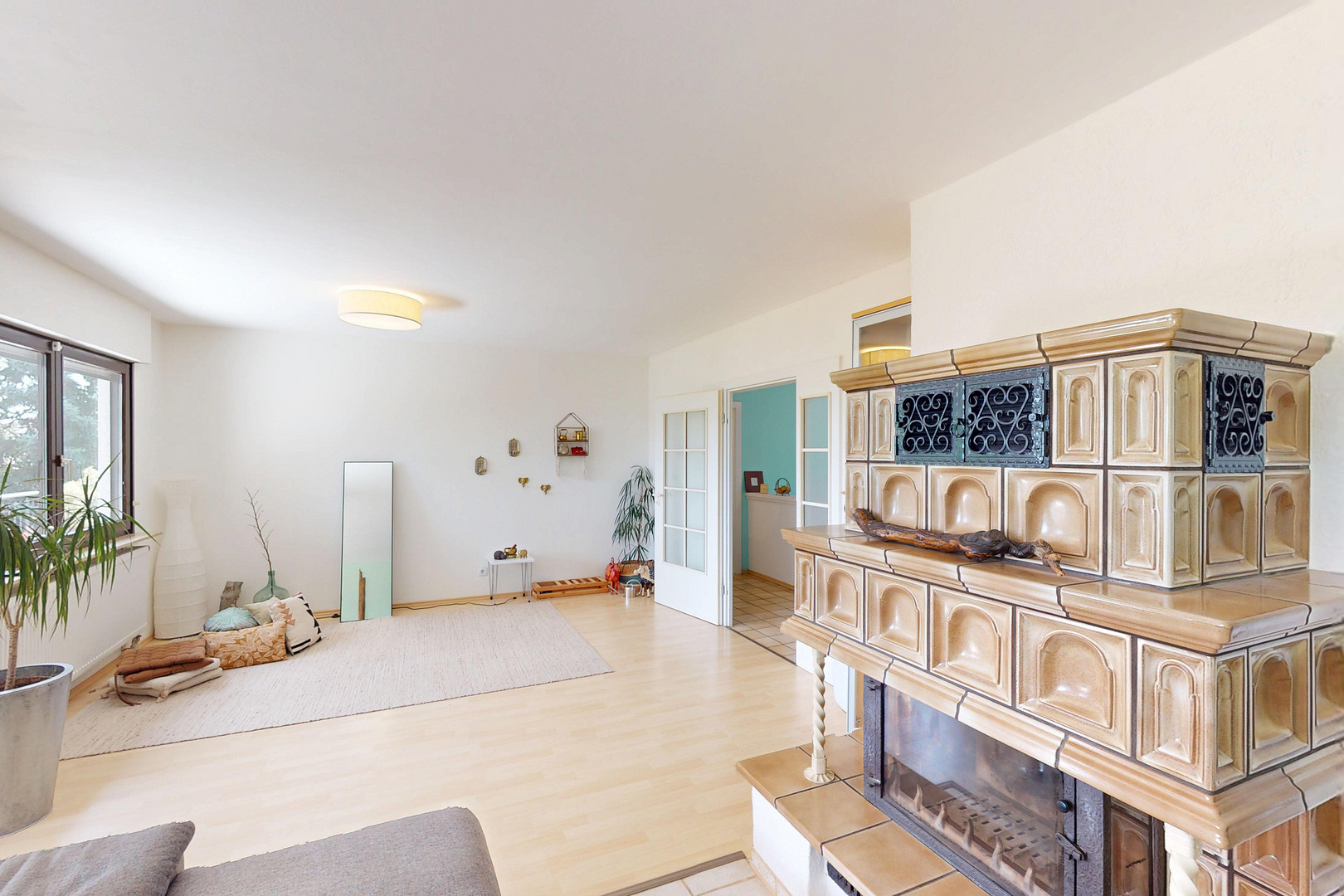 Bungalow mit Taunusblick, barrierearmem Wohnen und vielseitig nutzbarem Untergeschoss – Heidenrod (Nauroth)(Nauroth) – Vorschaubild 6
