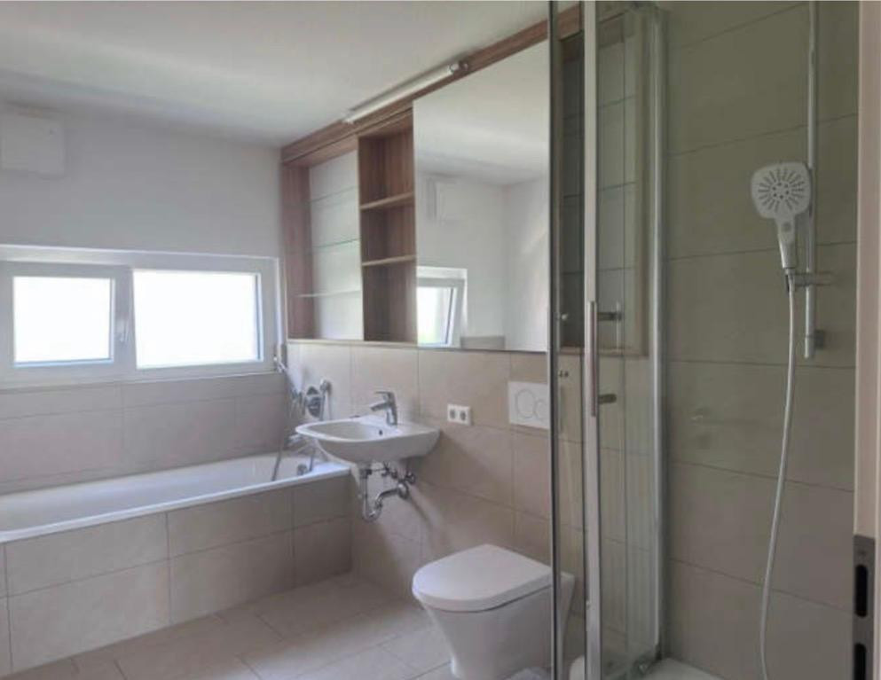 Familien-Traum in Flein, A+Energie - 2,5 Bad - 144qm - 5-Schlafzimmer -  XXL-Terrasse - Spielstrasse – Flein – Vorschaubild 4