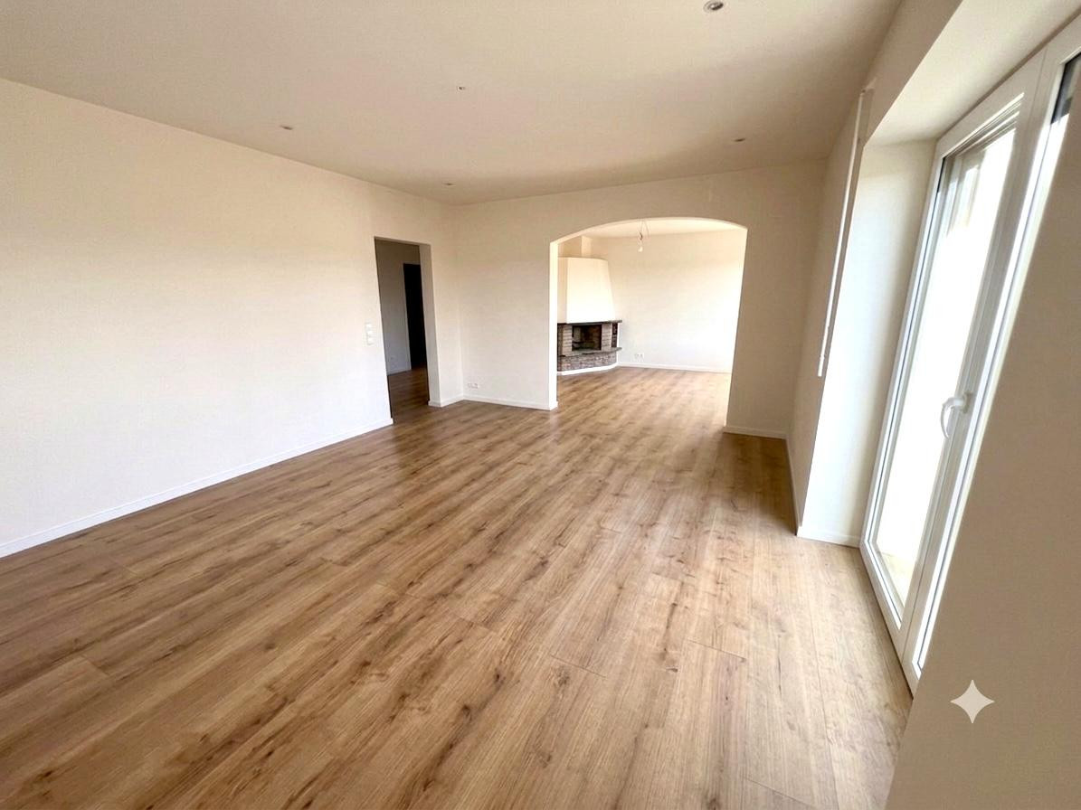 Erstbezug Möhringen: Stilvolle 3,5-Zi.-Etagenwohnung mit Kamin, Balkon & Garten – Im Schießgärtle 17, 70567 Stuttgart(Möhringen) – Vorschaubild 3