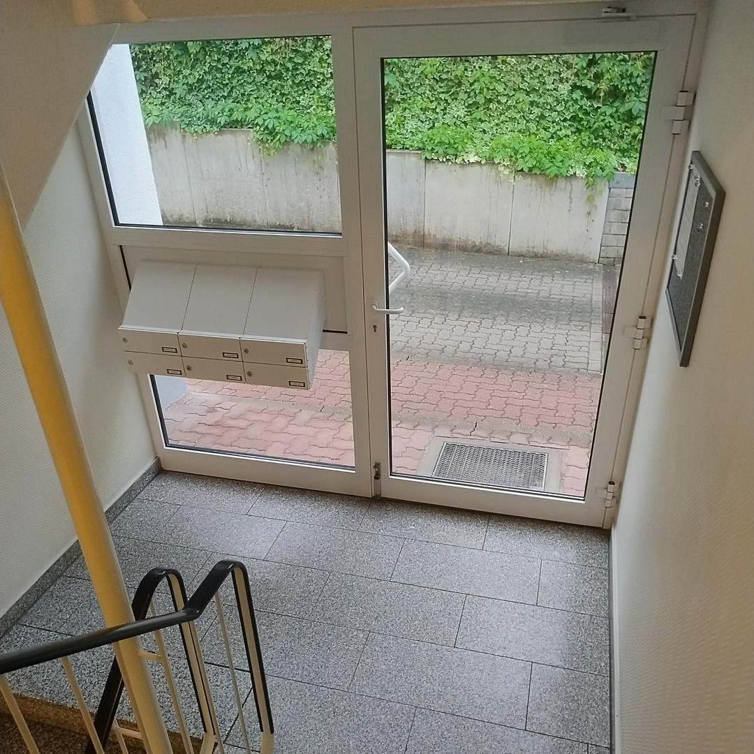 Charmante 3-Zi.- Maisonettewhg, TG-Stellplatz ,Garten, Balkon in grüner Lage von Hamburg Meiendorg – 22145 Hamburg-Meiendorf(Rahlstedt) – Vorschaubild 7