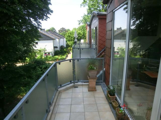 Charmante 3-Zi.- Maisonettewhg, TG-Stellplatz ,Garten, Balkon in grüner Lage von Hamburg Meiendorg – 22145 Hamburg-Meiendorf(Rahlstedt) – Vorschaubild 24
