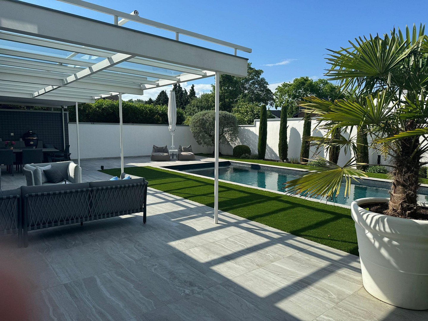 Exklusives Wohnen in bester Lage – Traumgarten mit Pool inklusive – Frechen – Vorschaubild 16