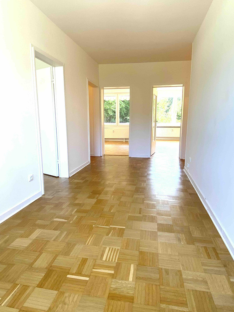 Lichtdurchflutete Wohnung mit großem Balkon und TG-Stellplatz – Hamburg(Sülldorf) – Vorschaubild 6