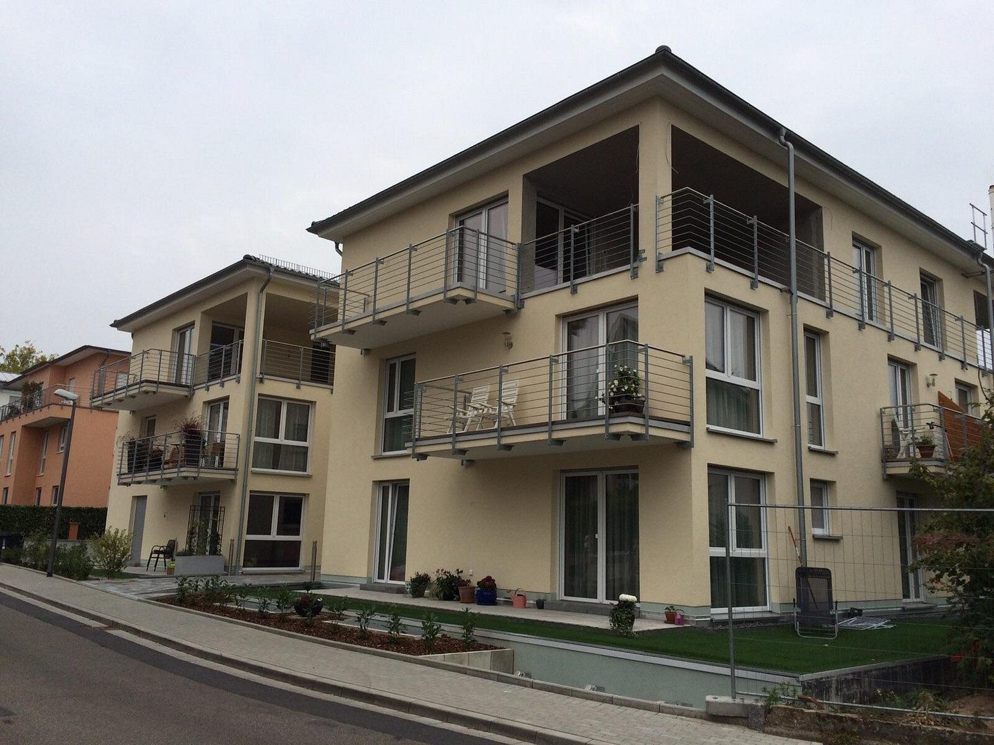 Helle 3-Zimmer Wohnung mit großzügiger Terrasse in Wiesbaden-Dotzheim