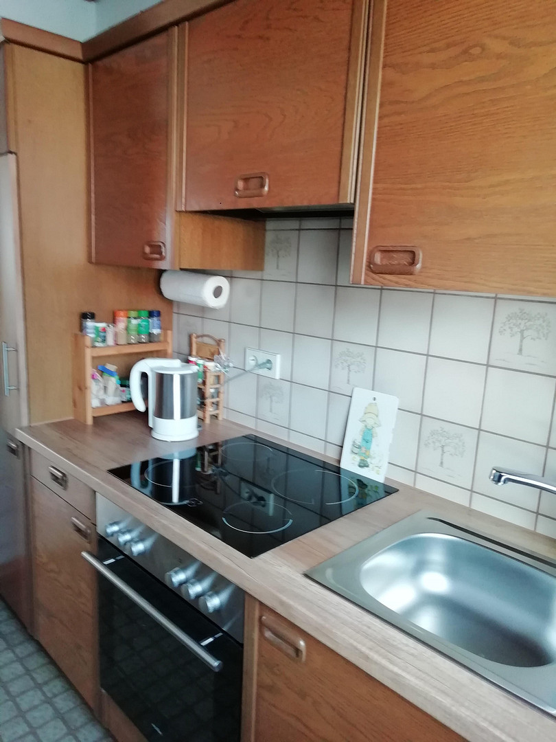 Gemütliche 3-Zimmer-Wohnung in bester Lage in RT-Rommelsbach   PROVISIONSFREI !! – Reutlingen(Rommelsbach) – Vorschaubild 9