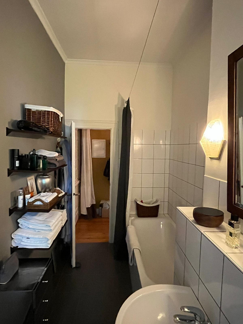 Lichtdurchflutete 4-Zimmer-Altbauwohnung mit zwei Balkonen in schöner Hoflage von Grafenberg – Ludenberger Straße 11, 40629 düsseldorf(Grafenberg) – Vorschaubild 10
