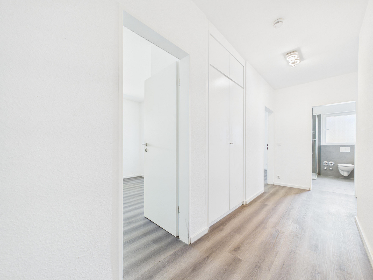 Attraktive Kapitalanlage in Düsseldorf – Düsseldorf(Eller) – Vorschaubild 2