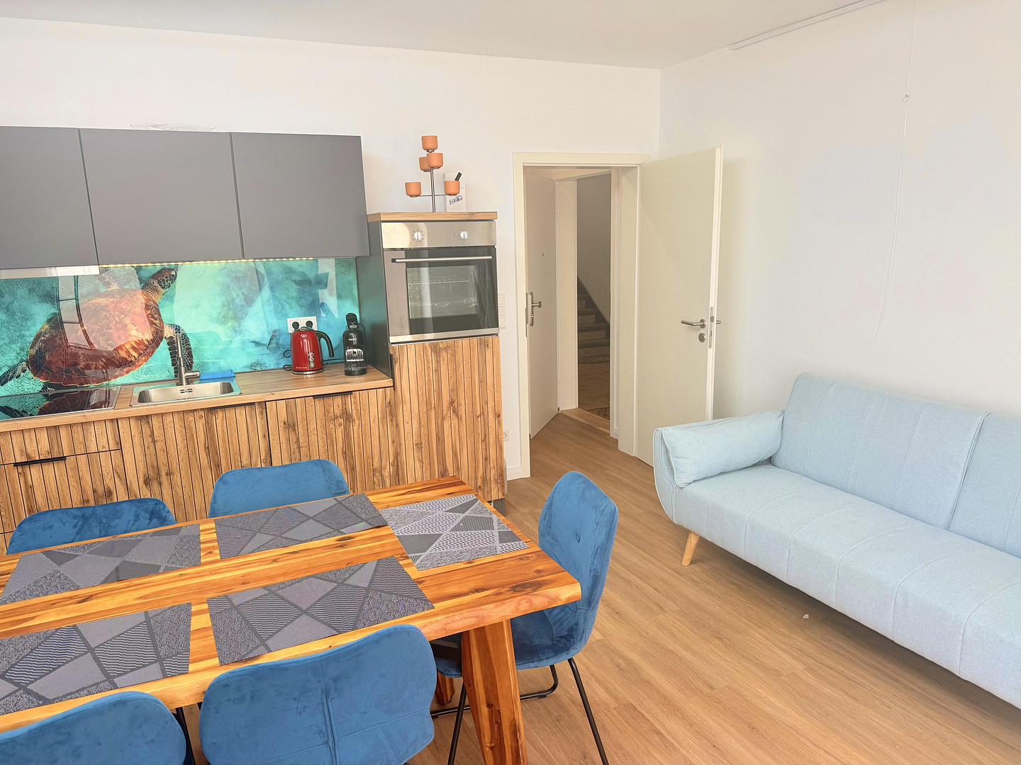 Erstbezug eines Exklusives Saniertes Möbliertes 2-Zi.-Apartment im EG in Erlangen Zentrum – Marquardsenstr. 5, 91054 Erlangen – Vorschaubild 16