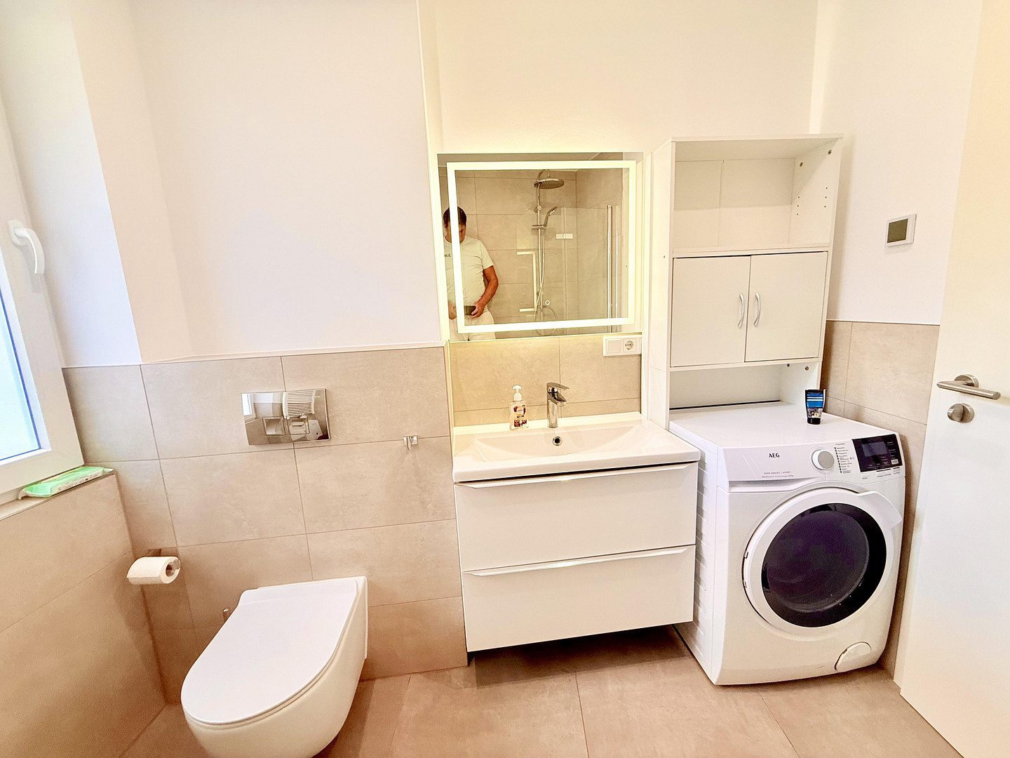 Erstbezug eines Exklusives Saniertes Möbliertes 2-Zi.-Apartment im EG in Erlangen Zentrum – Marquardsenstr. 5, 91054 Erlangen – Vorschaubild 9
