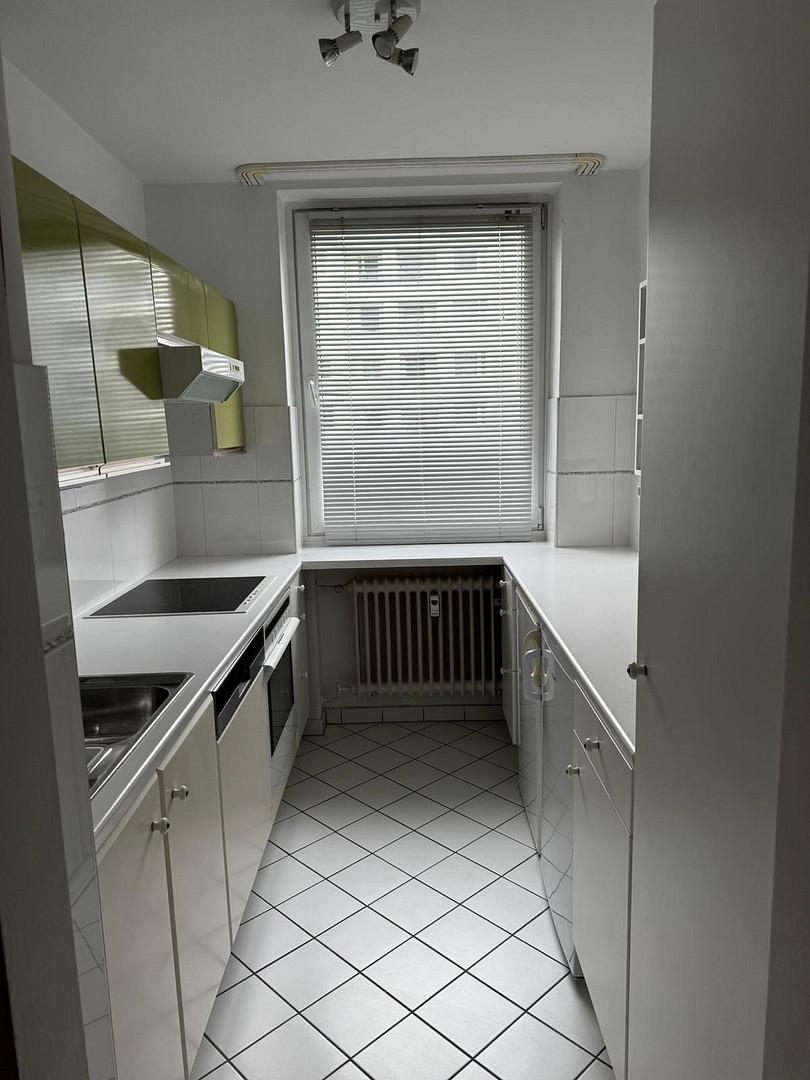 Lichtdurchflutete 3 Zi. K, Bad + WC – Denninger Str., 81927 München(Englschalking) – Vorschaubild 8