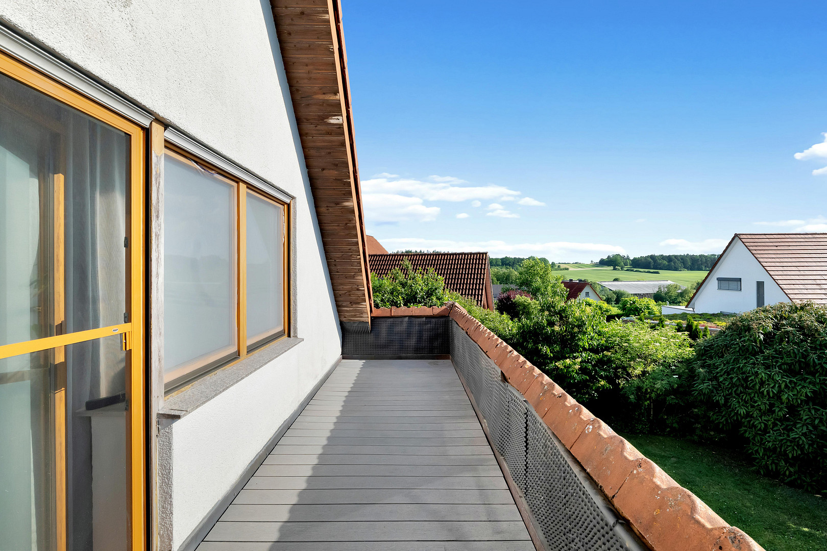 Grundsolides Zweifamilienhaus in Berglage: 223 m² Weite, absolute Privatsphäre und clevere Technik – Crailsheim(Wittau) – Vorschaubild 22