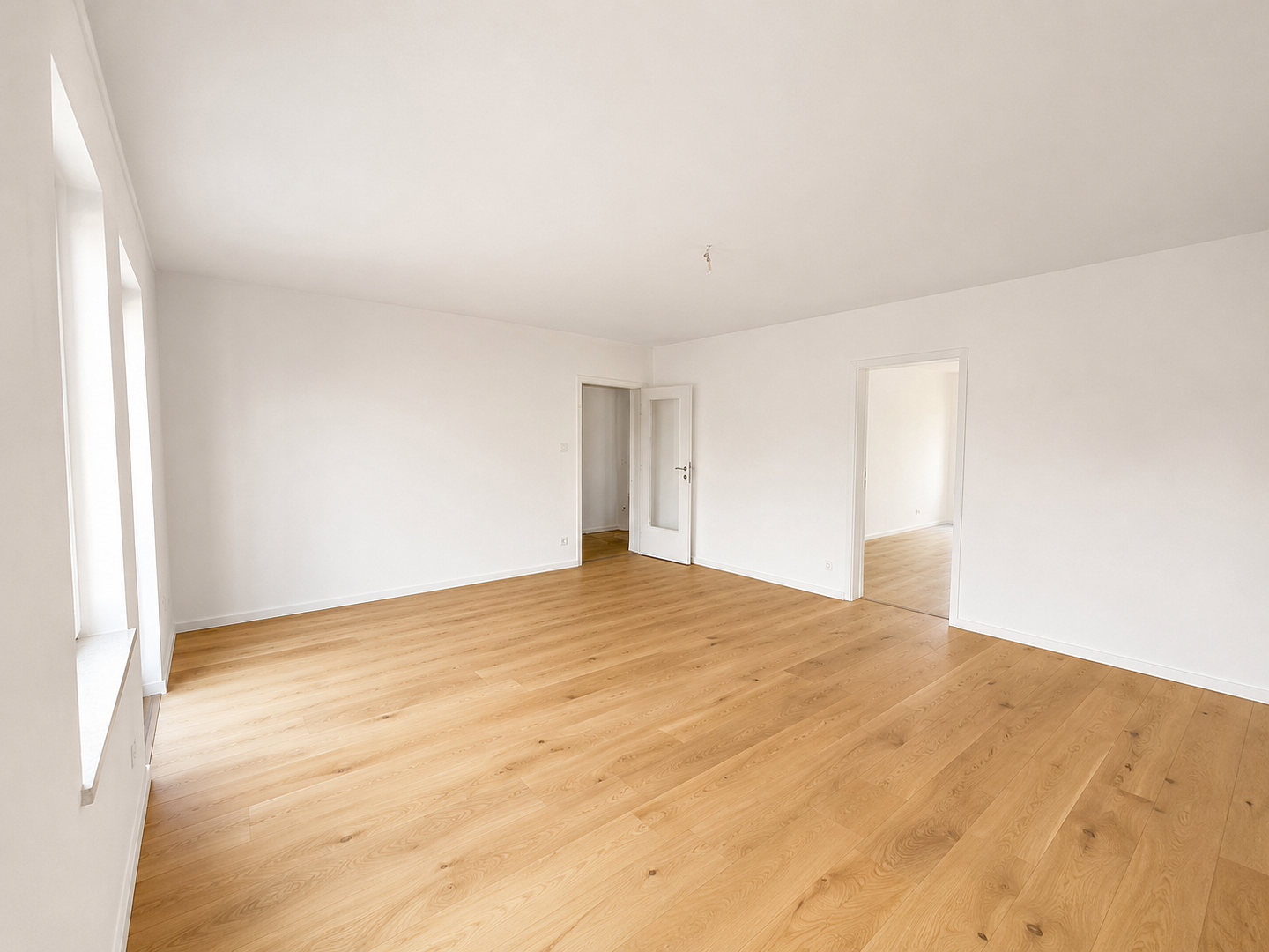 Bezugsfrei und mit Klimaanlage: Sanierte 2-Zimmer-Wohnung mit Balkon in der Maxvorstadt – München(Schwabing) – Vorschaubild 6