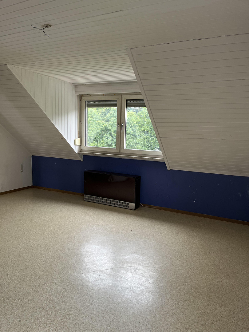 Helle 2-ZKB-Dachgeschosswohnung mit Balkon und Stellplatz in Trier-Pfalzel – 54293 Trier(Pfalzel) – Vorschaubild 4
