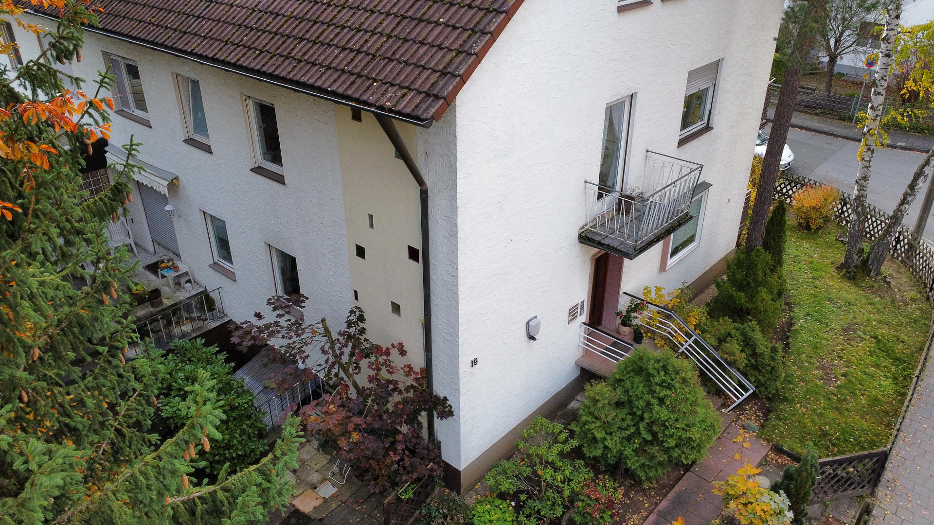 Mehrfamilienhaus mit 3 Wohnungen, Garage und Garten – 91058 Erlangen – Vorschaubild 20