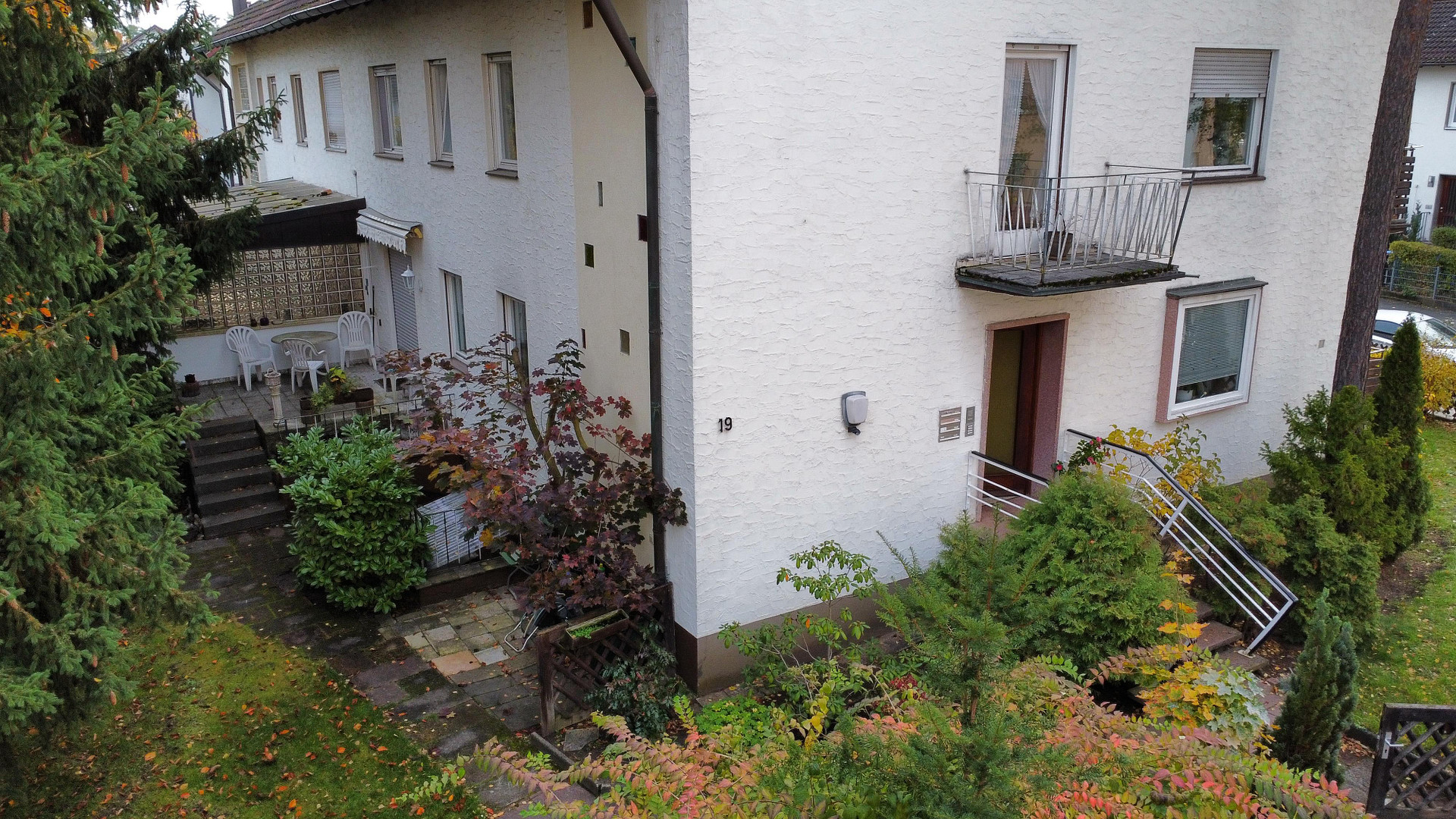 Mehrfamilienhaus mit 3 Wohnungen, Garage und Garten – 91058 Erlangen – Vorschaubild 19