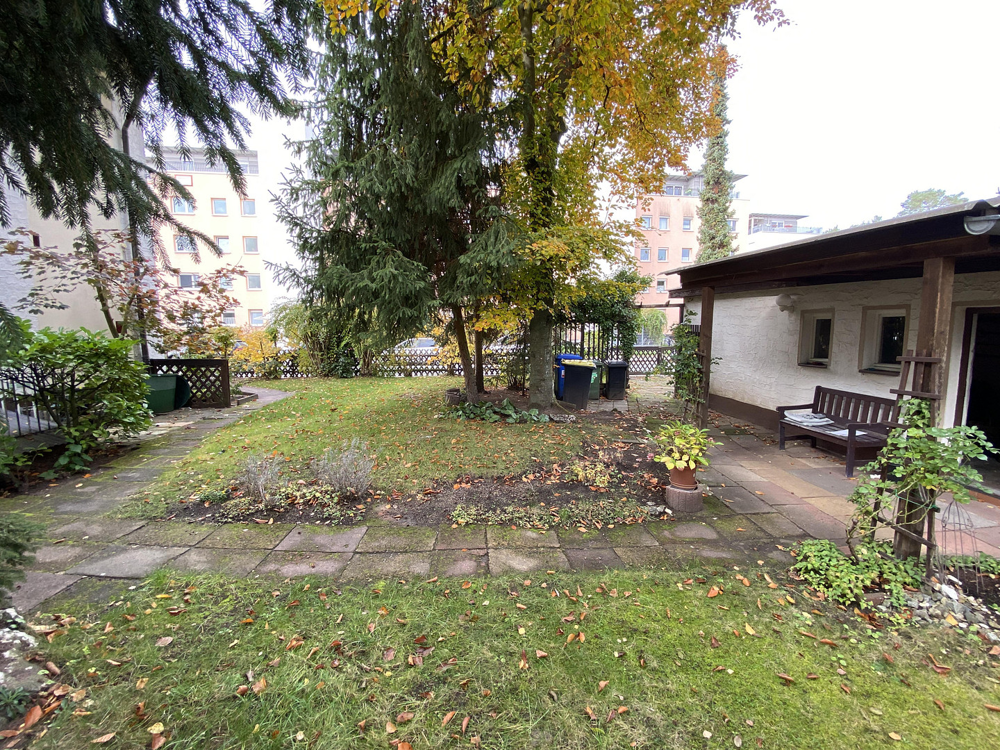 Mehrfamilienhaus mit 3 Wohnungen, Garage und Garten – 91058 Erlangen – Vorschaubild 18