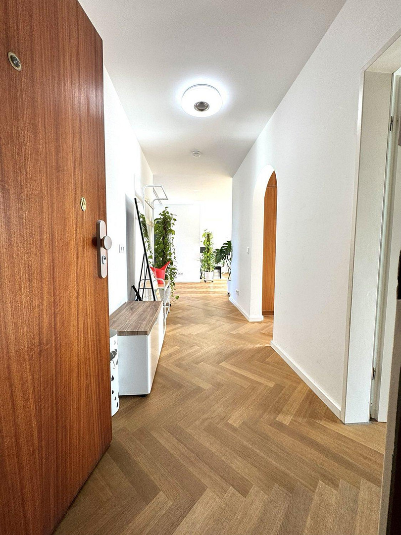 *PROVISIONSFREI* Helle 4-Raum-Wohnung mit 2 Balkonen in gepflegtem Haus – Herchenbachstr. 5, 40470 Düsseldorf(Mörsenbroich) – Vorschaubild 6