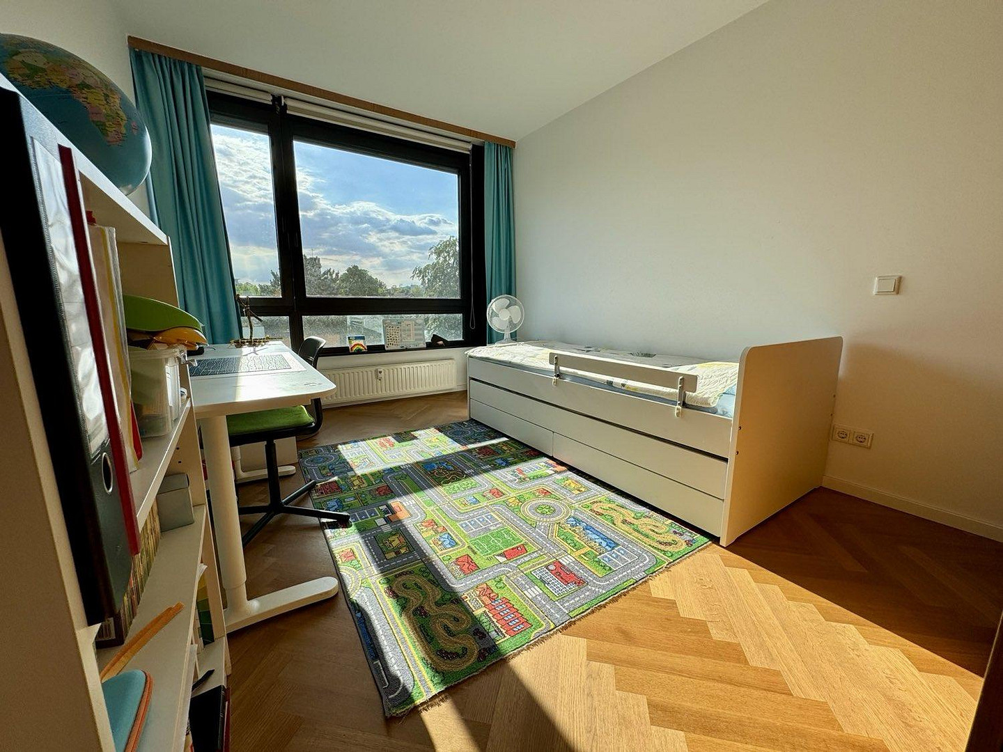 *PROVISIONSFREI* Helle 4-Raum-Wohnung mit 2 Balkonen in gepflegtem Haus – Herchenbachstr. 5, 40470 Düsseldorf(Mörsenbroich) – Vorschaubild 3