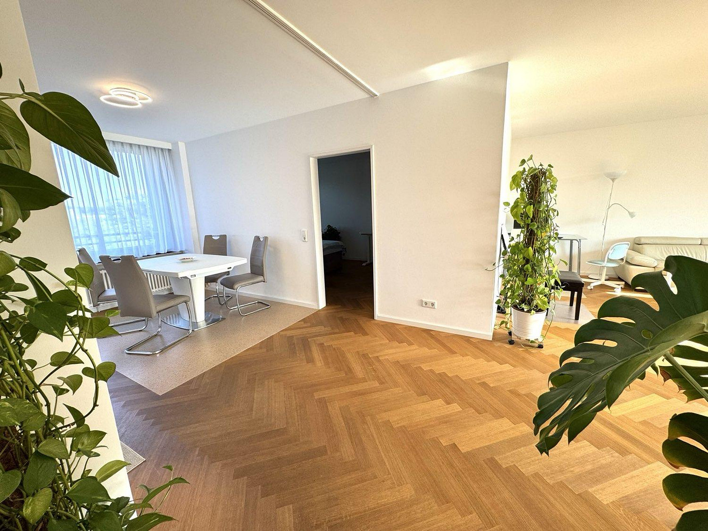 *PROVISIONSFREI* Helle 4-Raum-Wohnung mit 2 Balkonen in gepflegtem Haus – Herchenbachstr. 5, 40470 Düsseldorf(Mörsenbroich) – Vorschaubild 11