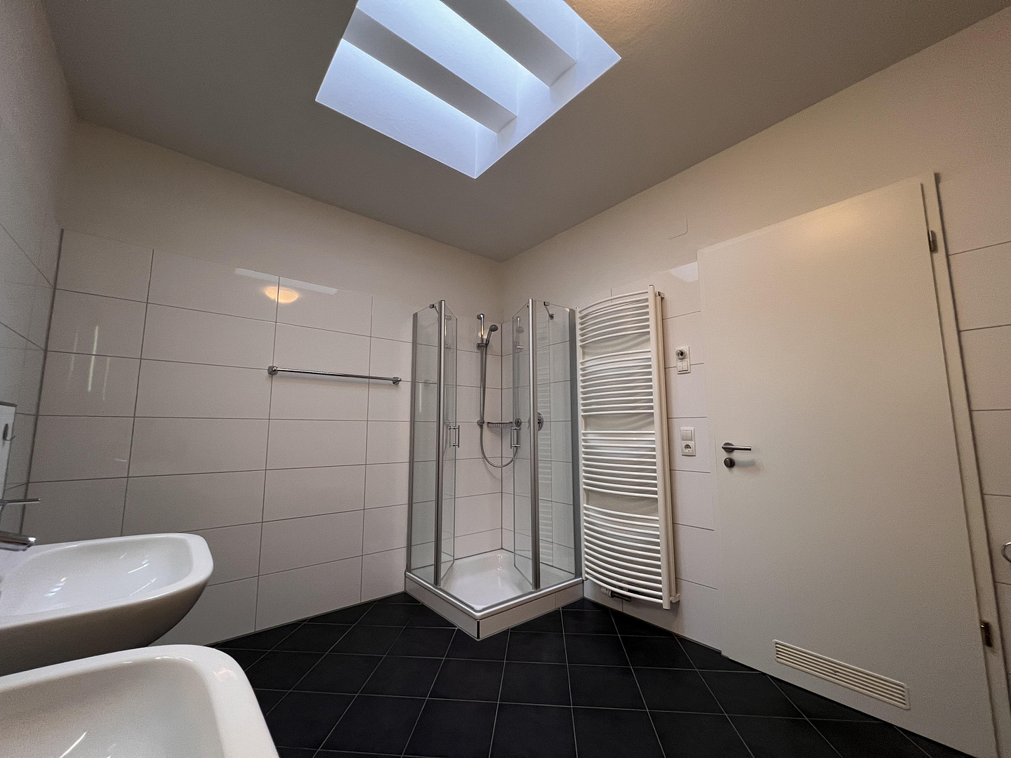 Saniertes 3-Familienhaus am Sommerhofenpark: Top-Rendite & enormes Potenzial! – Sommerhofenstraße 2, 71067 Sindelfingen – Vorschaubild 24