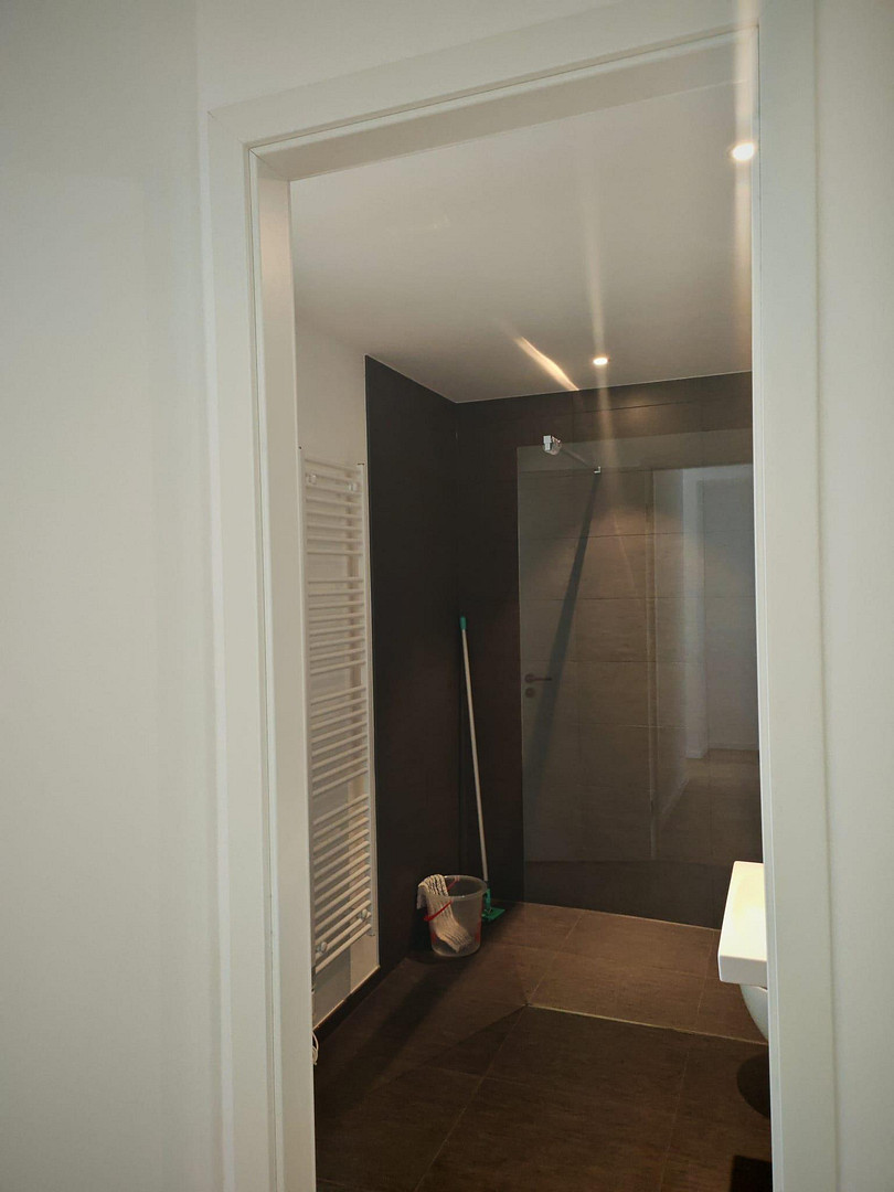 EDEN Tower Frankfurt: Exklusives 2-Zimmer-Apartment im 23. OG mit Skyline-Blick und Balkon – Foto 7