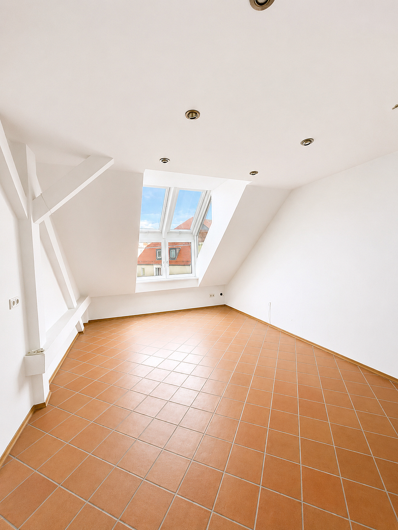 Exklusive provisionsfreie Dachgeschosswohnung mit Galerie und Wintergarten und separatem Appartement – 81541 München(Au) – Vorschaubild 17