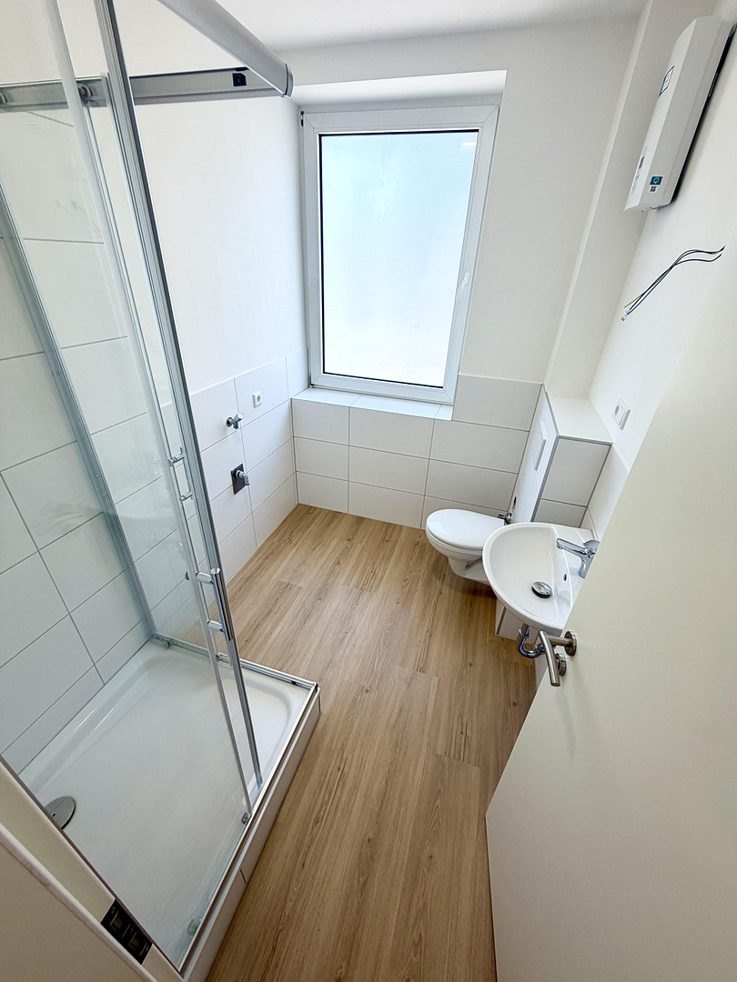 Komplett Renoviert! 2 Zimmer + Wohnküche + Bad – Johanneswerkstr. 35, 33611 Bielefeld – Vorschaubild 10